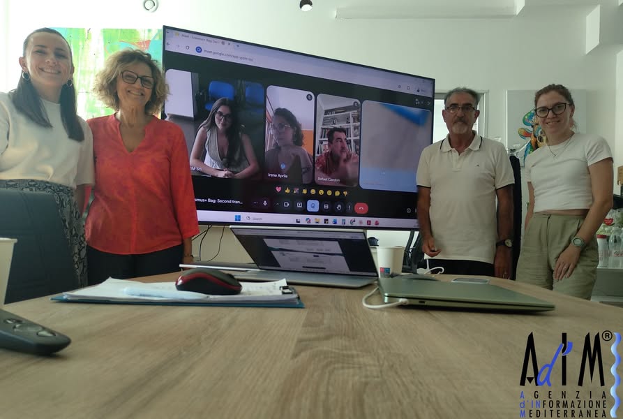 Agencia Internacional Newproject